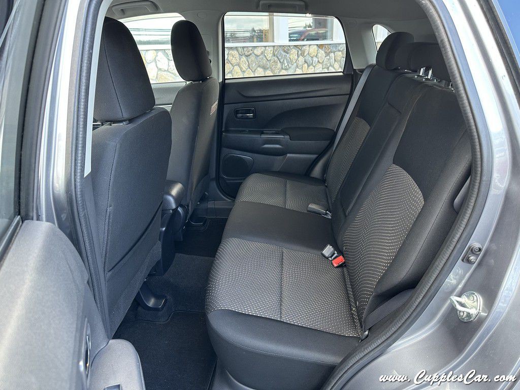 2018 Mitsubishi Outlander Image 7