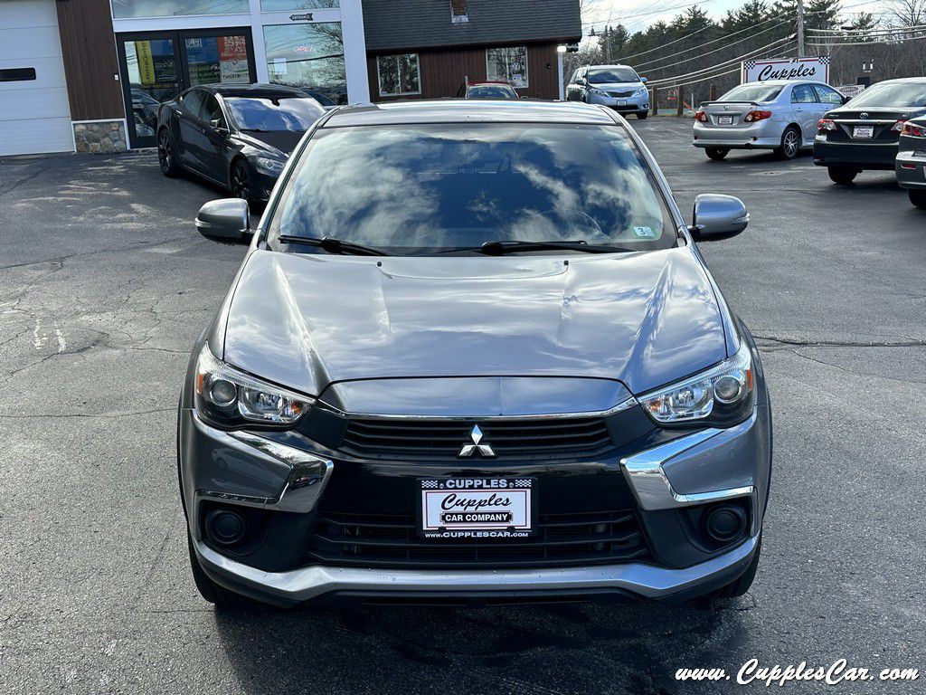 2018 Mitsubishi Outlander Image 24