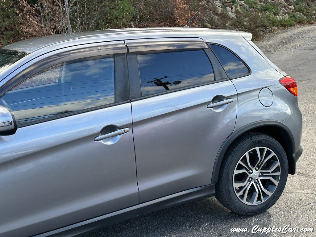 2018 Mitsubishi Outlander Image 27