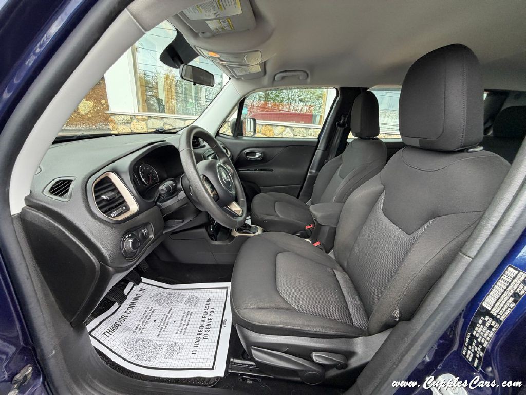 2016 Jeep Renegade Image 23