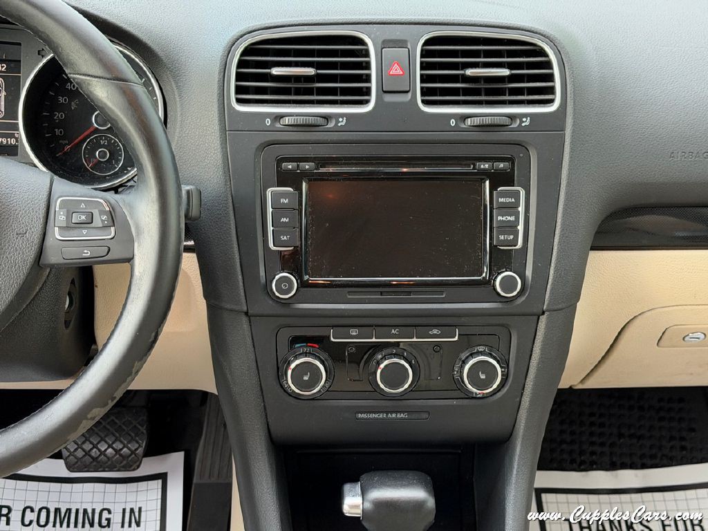 2011 Volkswagen Jetta Image 22