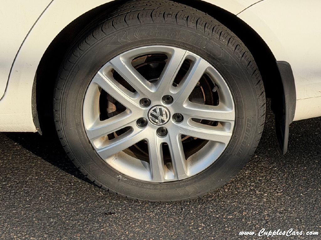 2011 Volkswagen Jetta Image 47