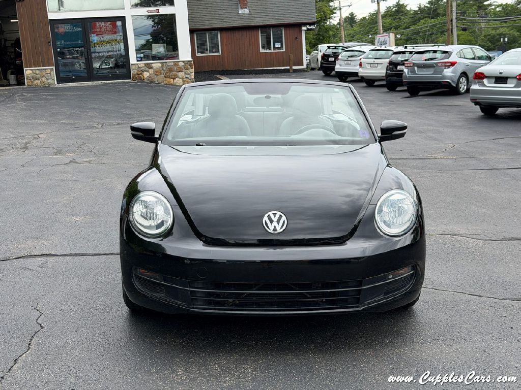 2013 Volkswagen Beetle Image 36