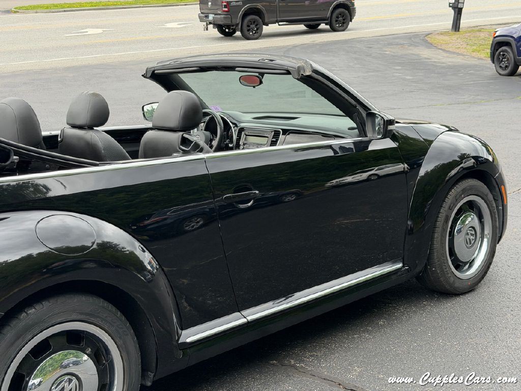 2013 Volkswagen Beetle Image 42