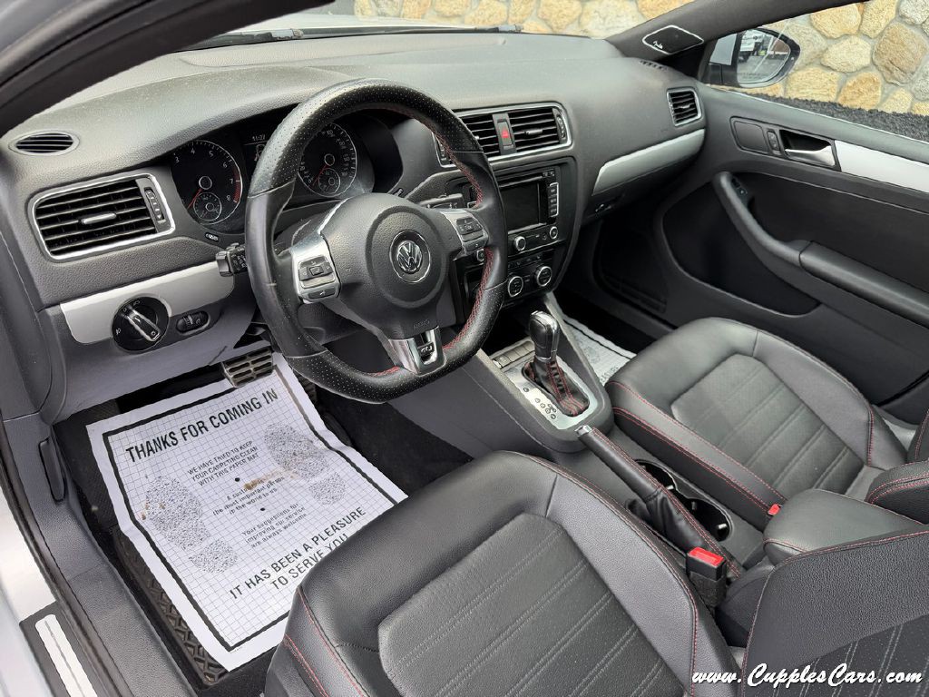 2013 Volkswagen Jetta Image 5