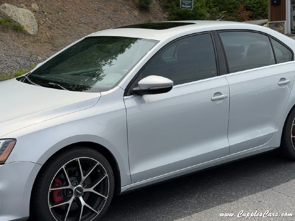 2013 Volkswagen Jetta Image 34