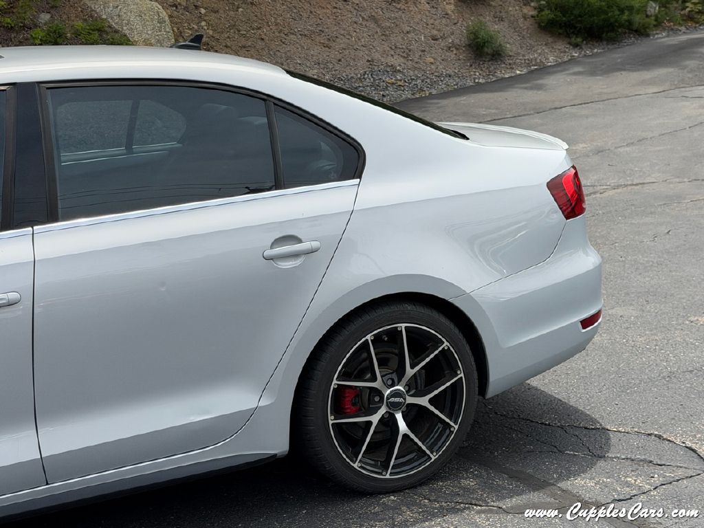 2013 Volkswagen Jetta Image 36
