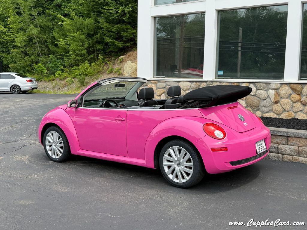 2009 Volkswagen Beetle Image 3