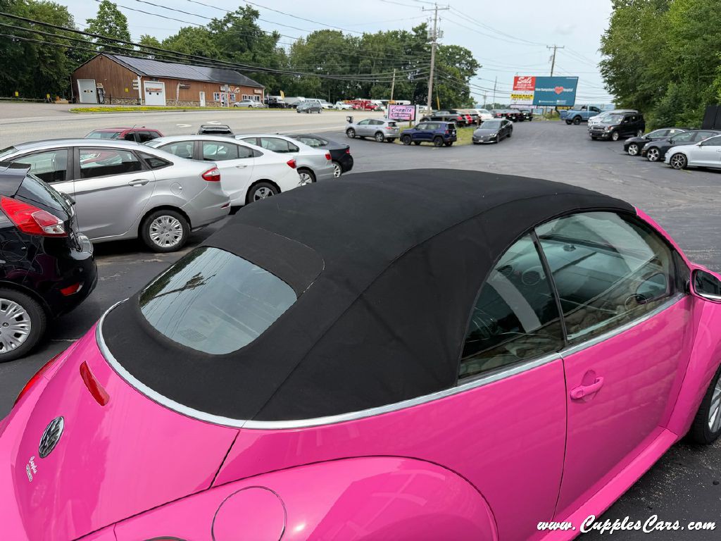 2009 Volkswagen Beetle Image 14