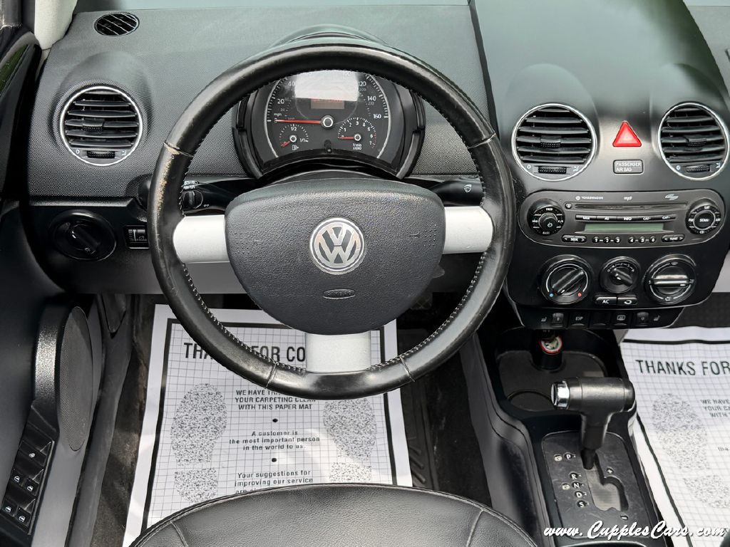 2009 Volkswagen Beetle Image 18