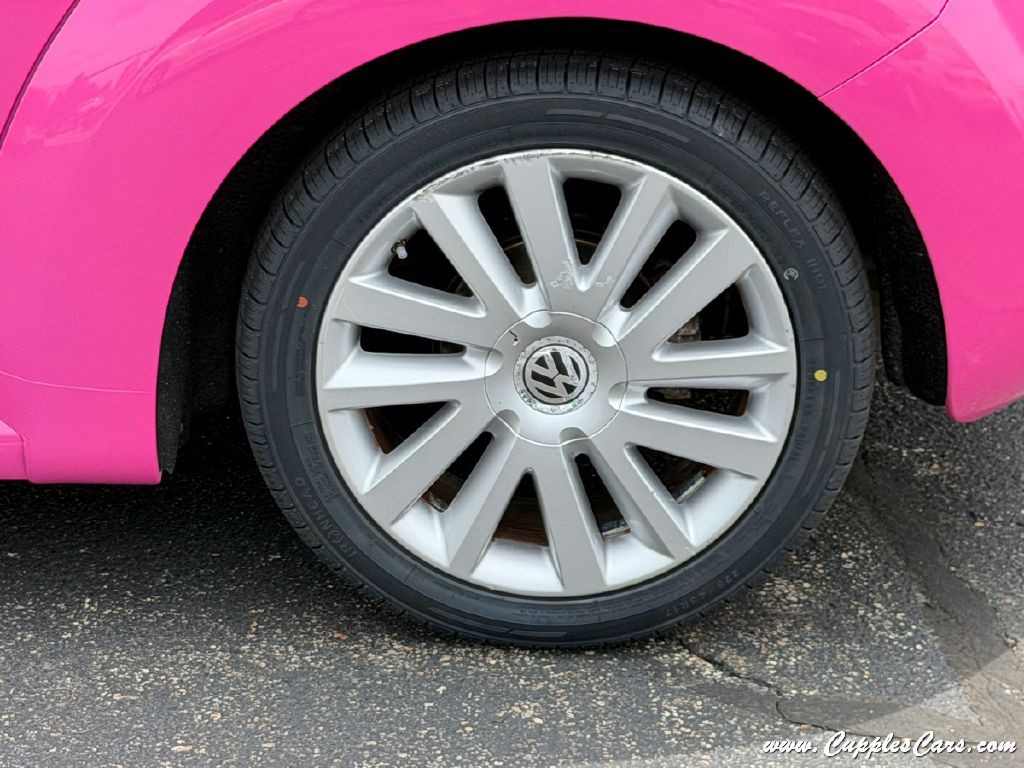 2009 Volkswagen Beetle Image 41