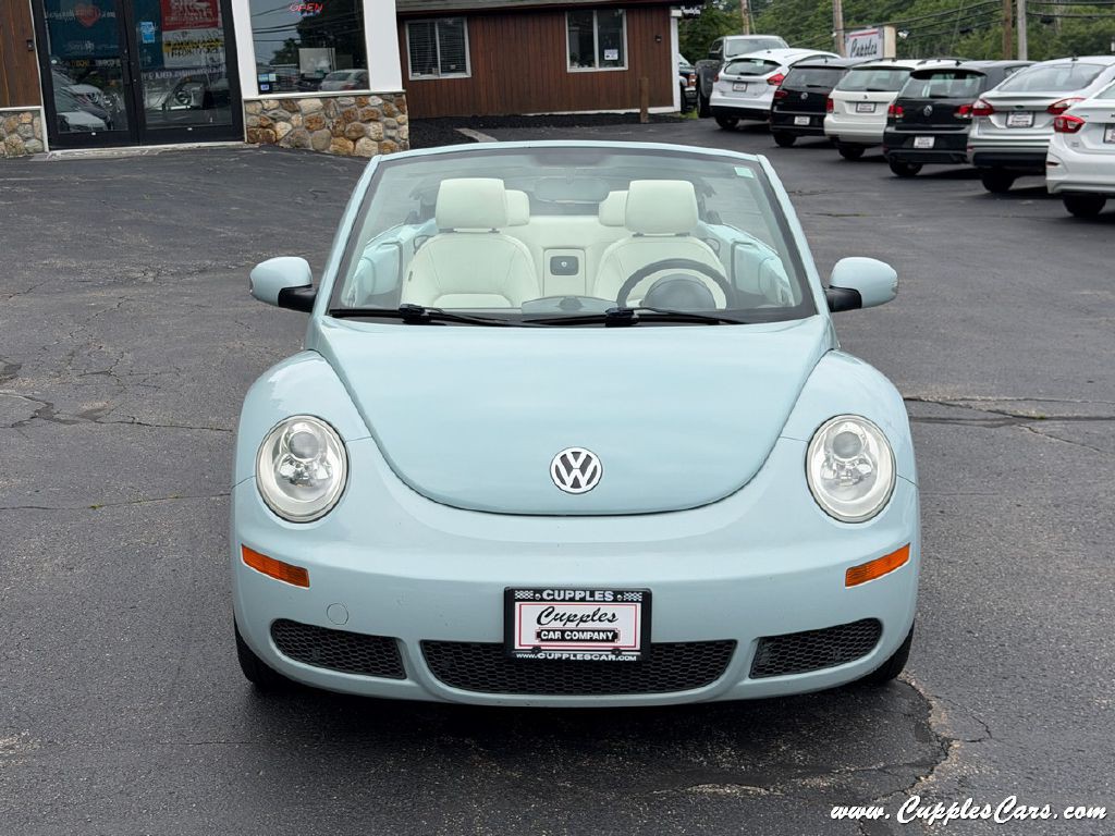 2010 Volkswagen Beetle Image 34