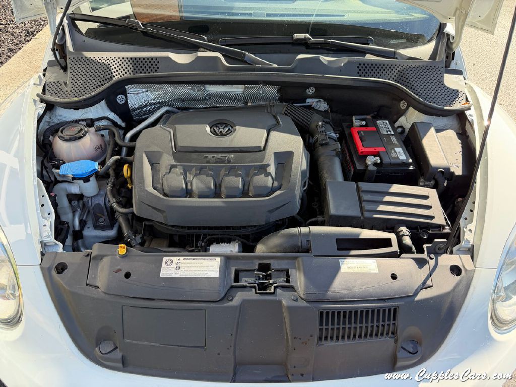 2018 Volkswagen Beetle Image 9