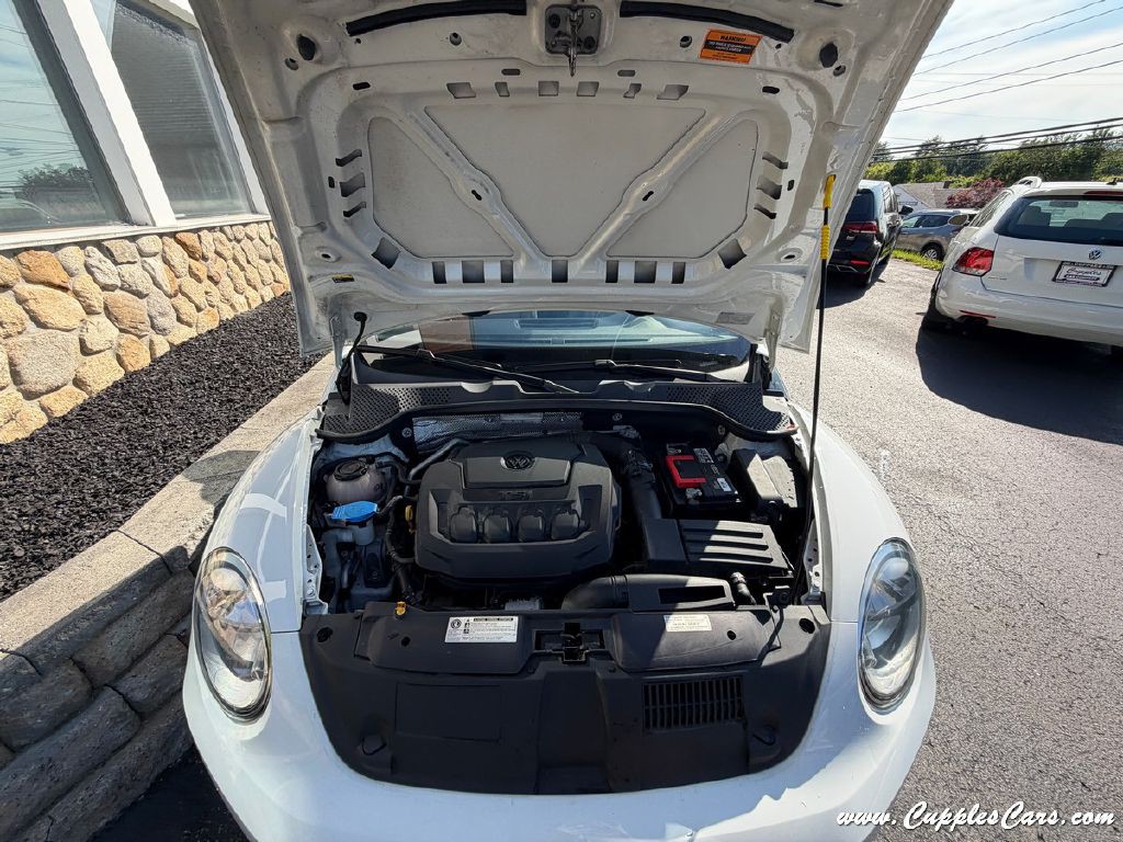 2018 Volkswagen Beetle Image 10