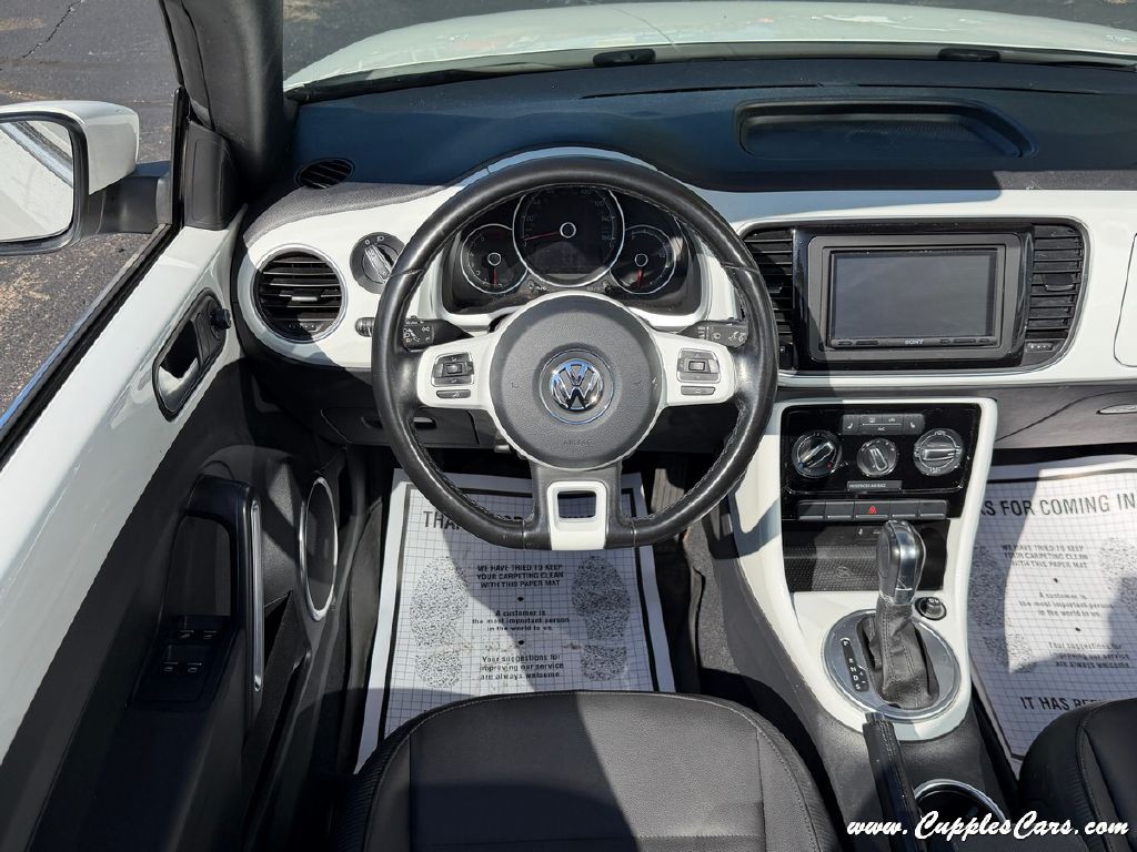 2018 Volkswagen Beetle Image 12