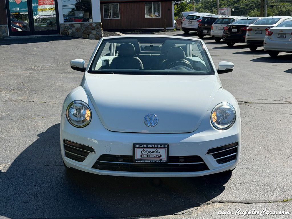 2018 Volkswagen Beetle Image 21