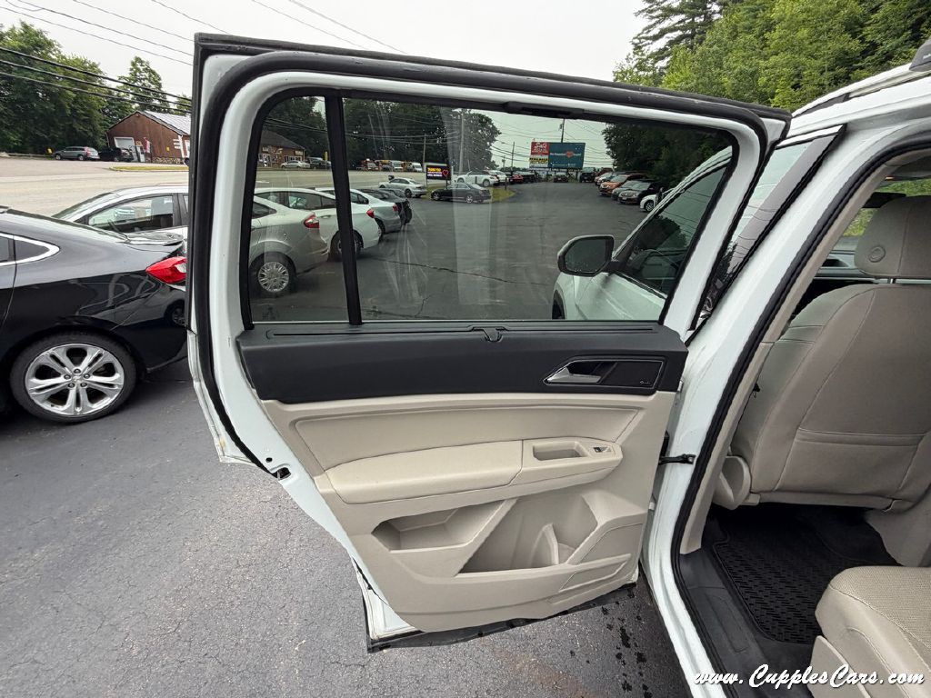 2018 Volkswagen Atlas Image 11