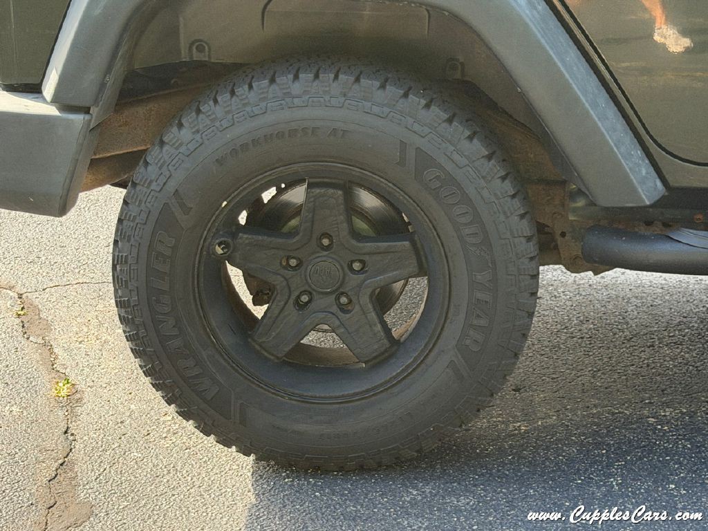 2011 Jeep Wrangler Unlimited Image 36