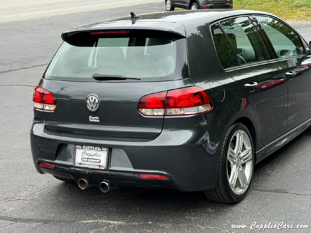 2013 Volkswagen Golf Image 30
