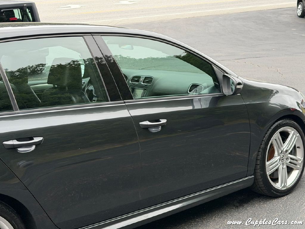 2013 Volkswagen Golf Image 32