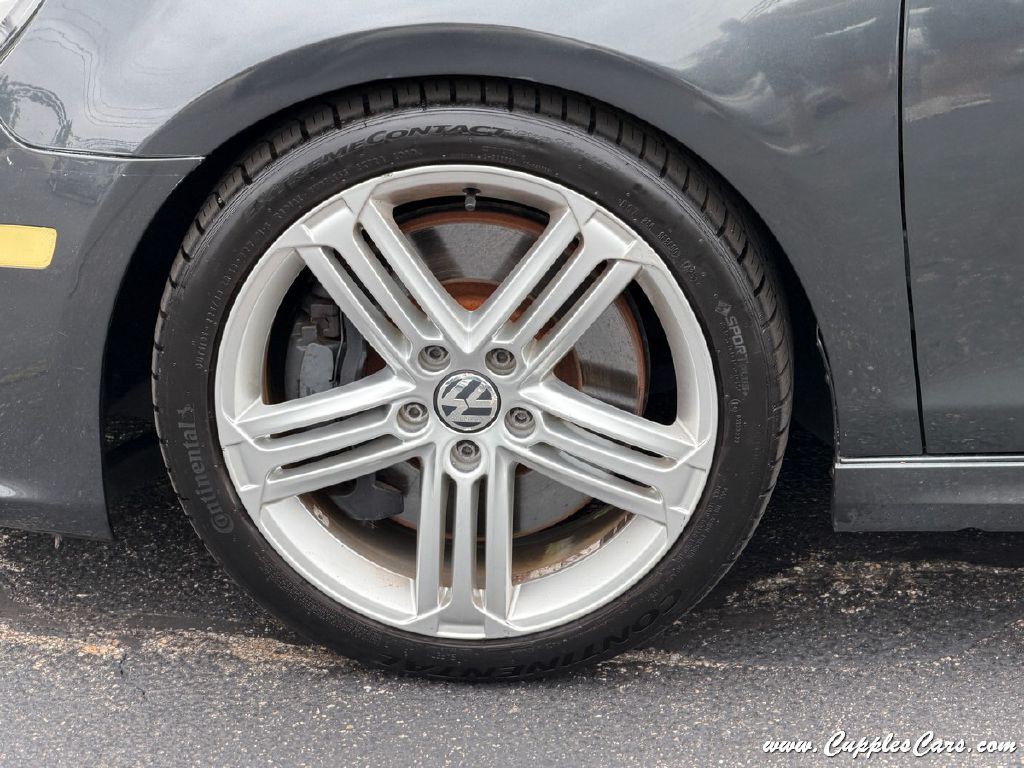 2013 Volkswagen Golf Image 37