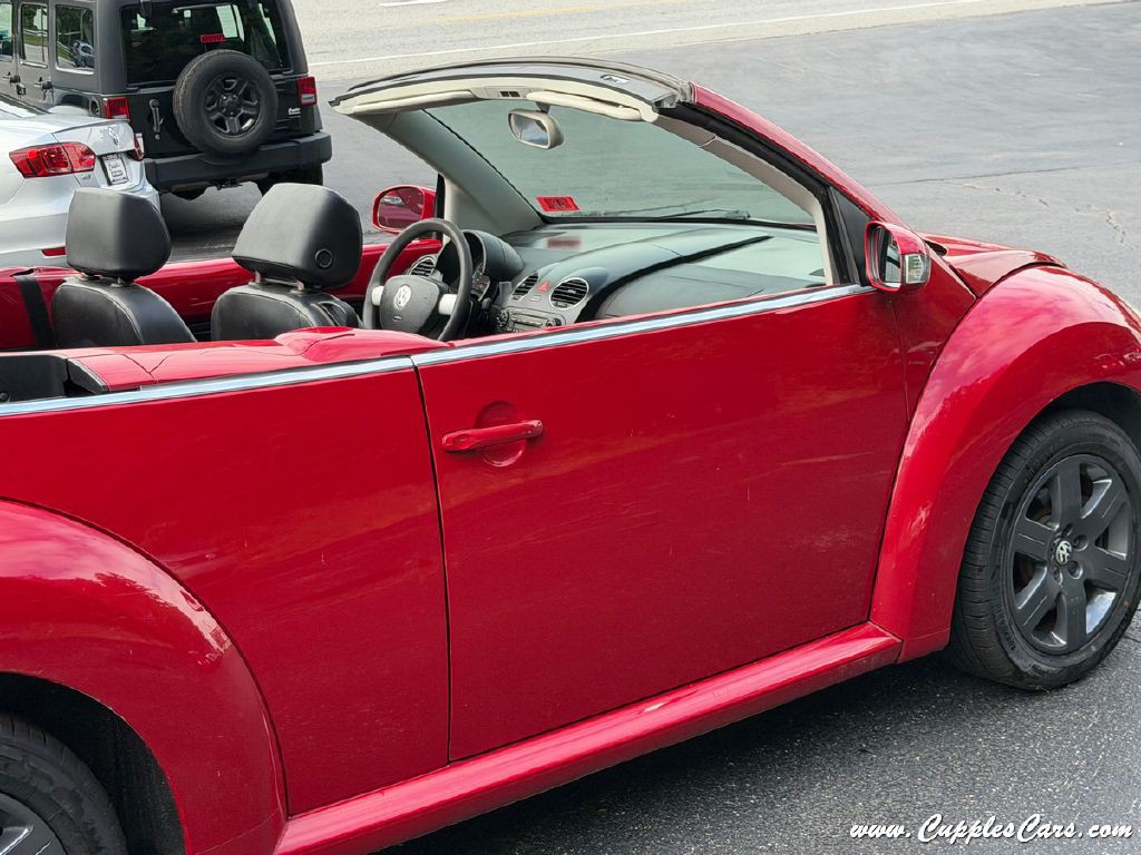 2006 Volkswagen Beetle Image 28