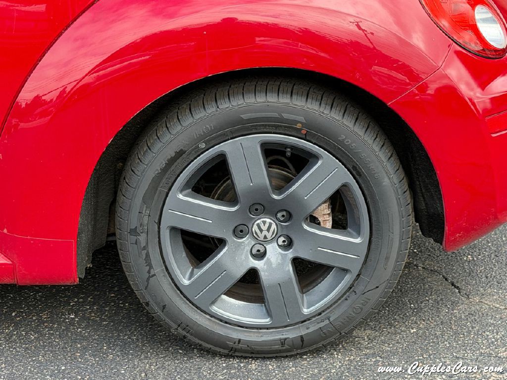 2006 Volkswagen Beetle Image 32