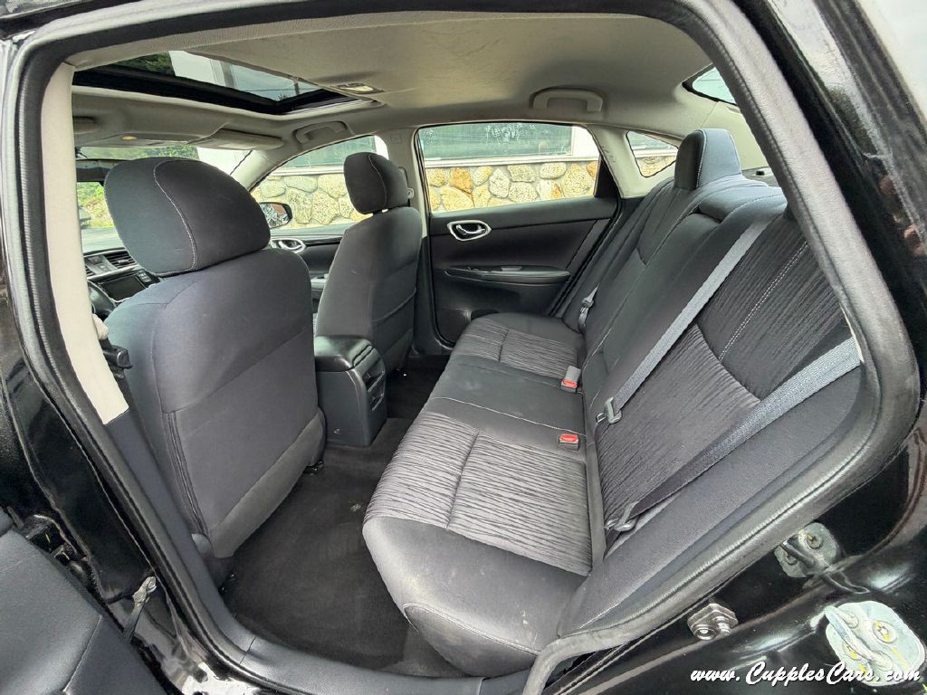 2017 Nissan Sentra Image 21