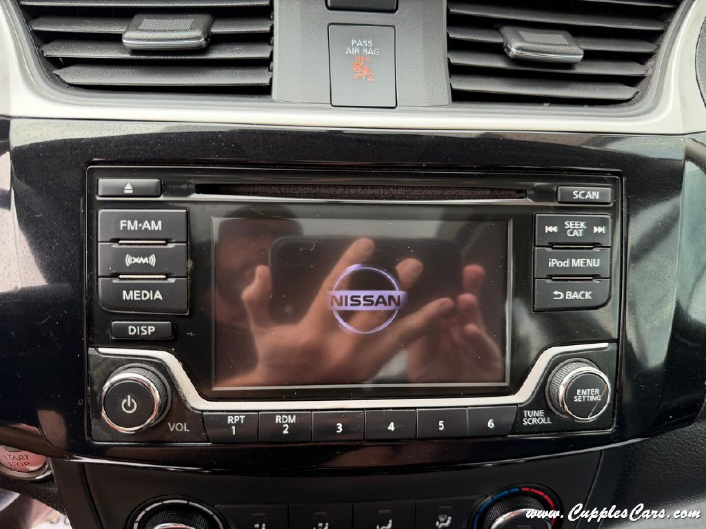 2017 Nissan Sentra Image 23