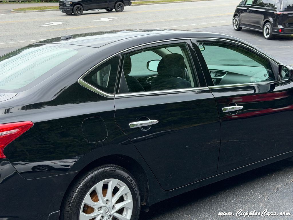2017 Nissan Sentra Image 32