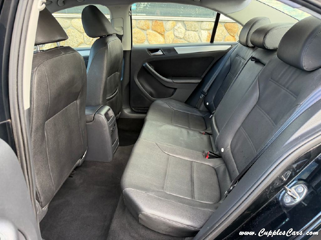 2012 Volkswagen Jetta Image 7