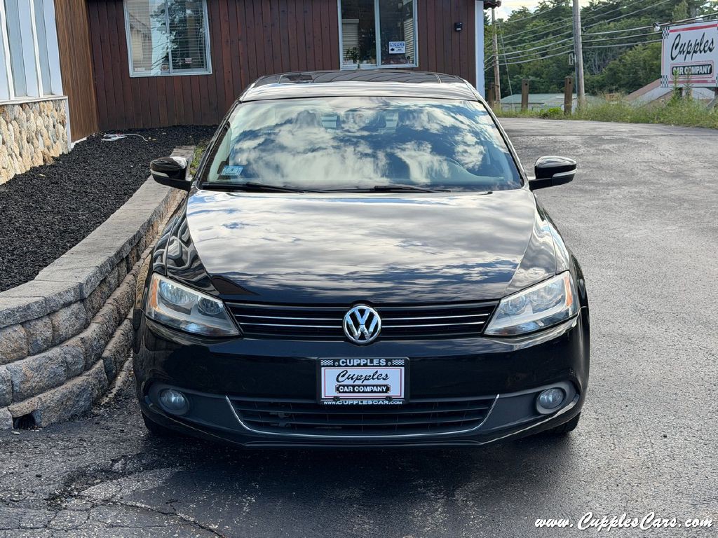 2012 Volkswagen Jetta Image 11