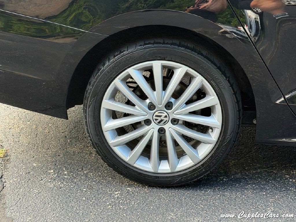 2012 Volkswagen Jetta Image 35