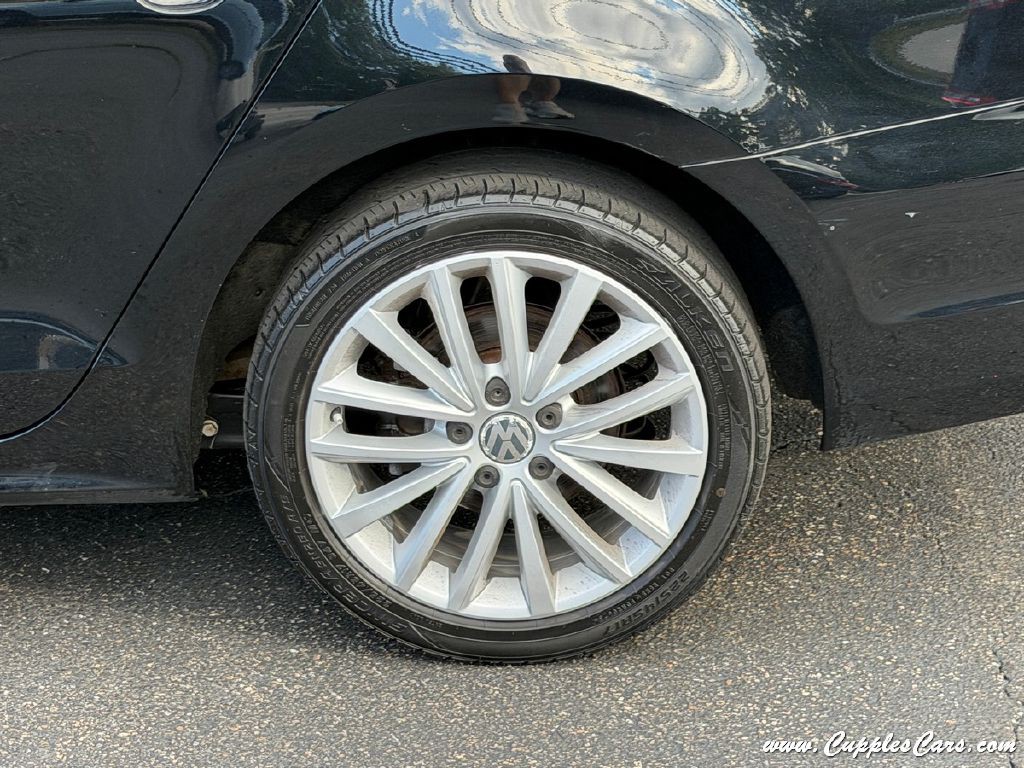 2012 Volkswagen Jetta Image 36