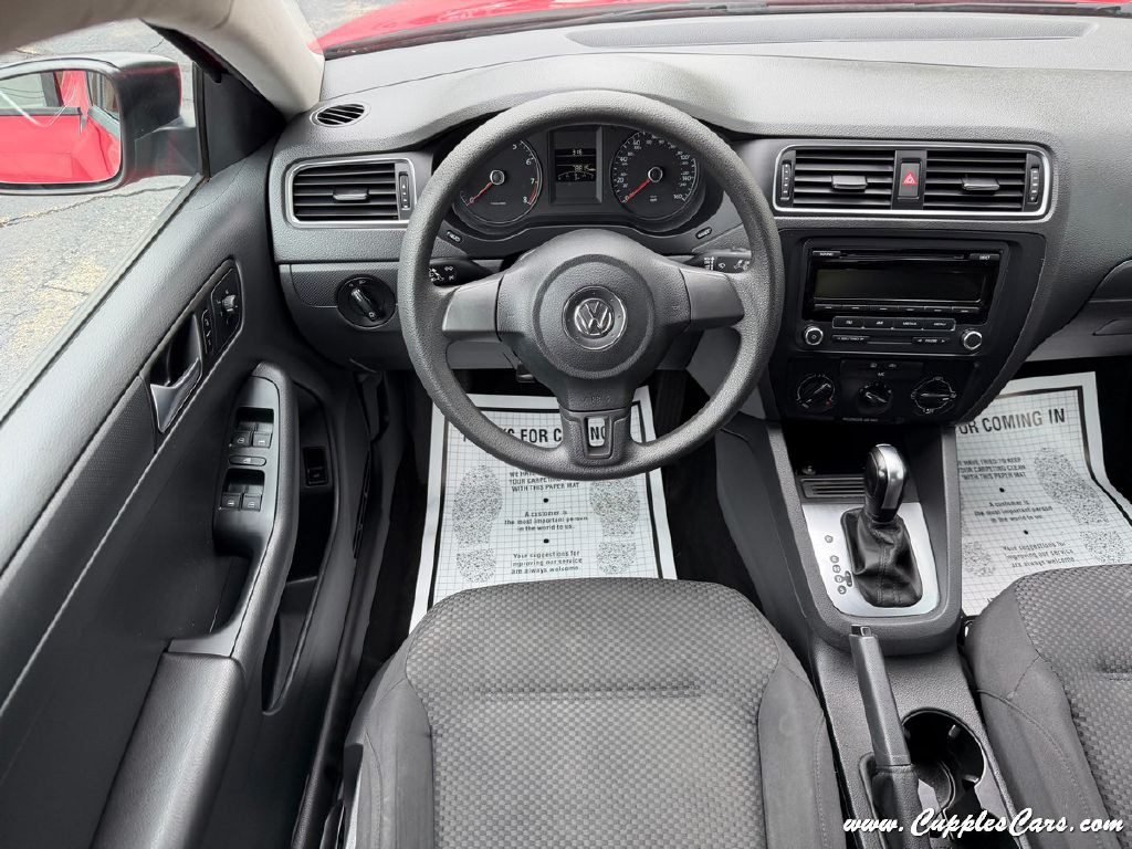 2014 Volkswagen Jetta Image 14