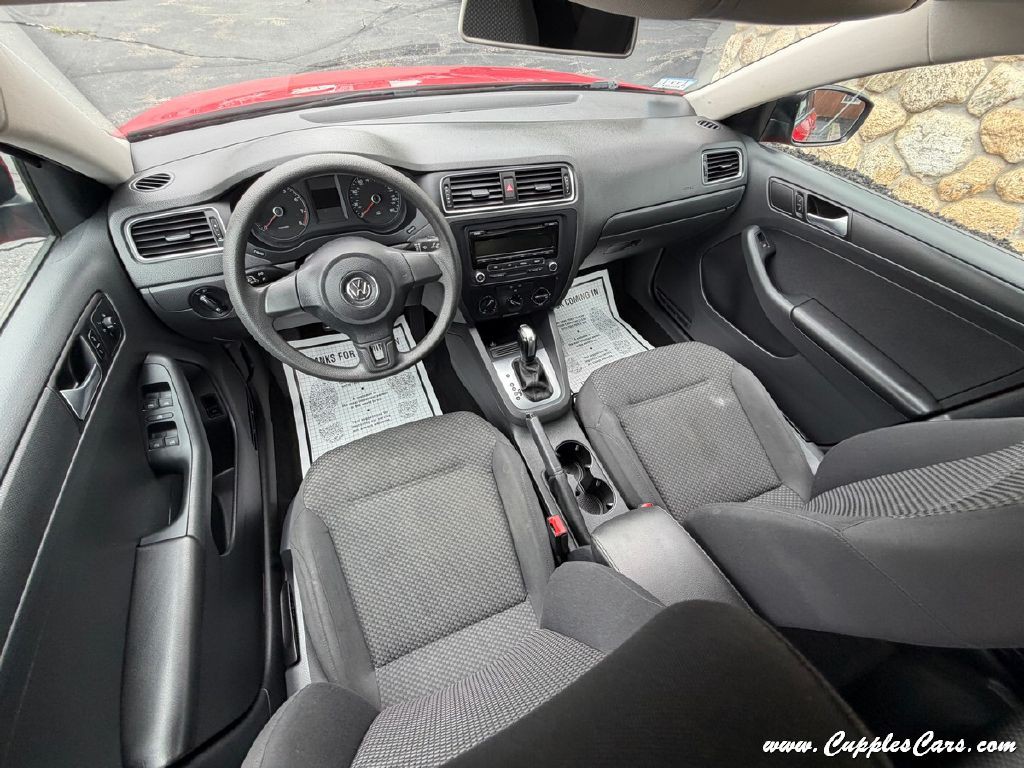 2014 Volkswagen Jetta Image 19