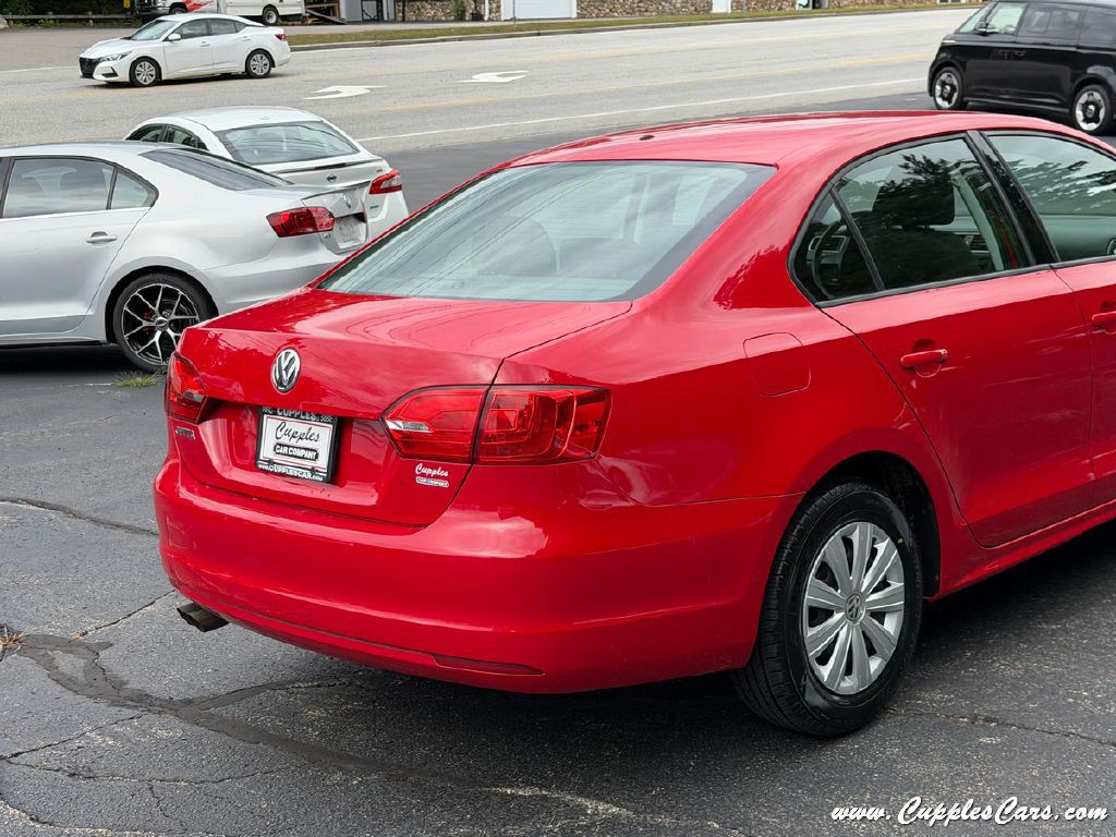 2014 Volkswagen Jetta Image 28