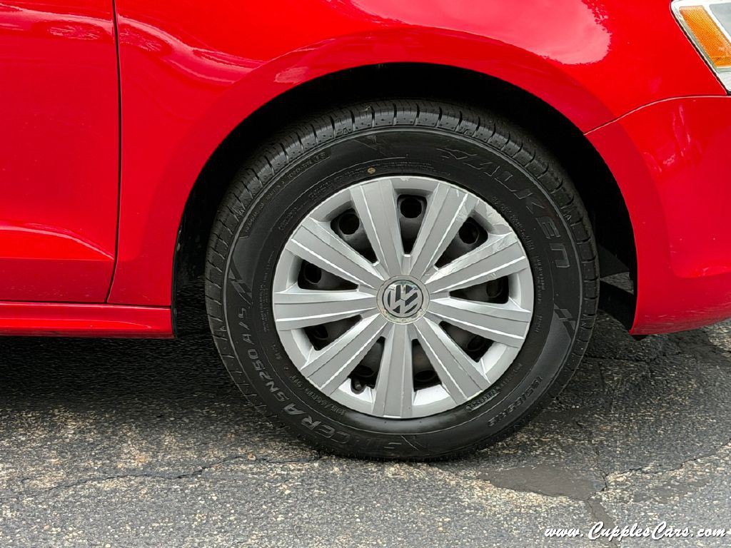 2014 Volkswagen Jetta Image 32