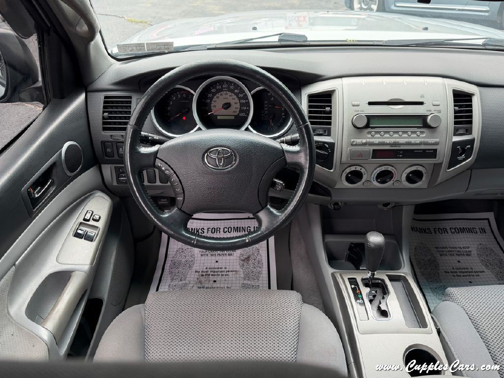 2006 Toyota Tacoma Image 16