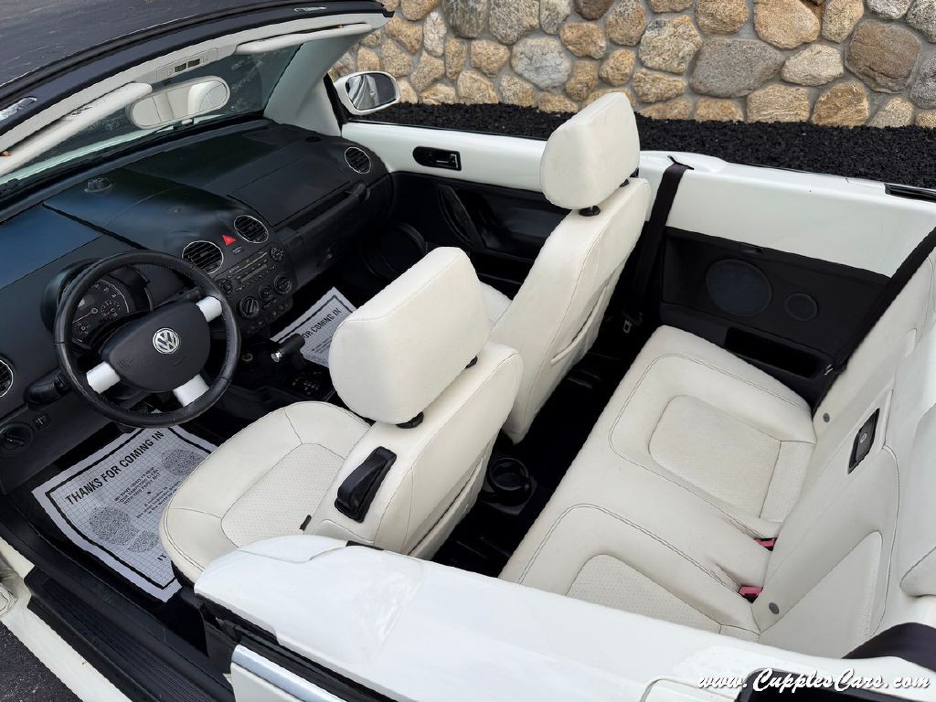 2007 Volkswagen Beetle Image 7