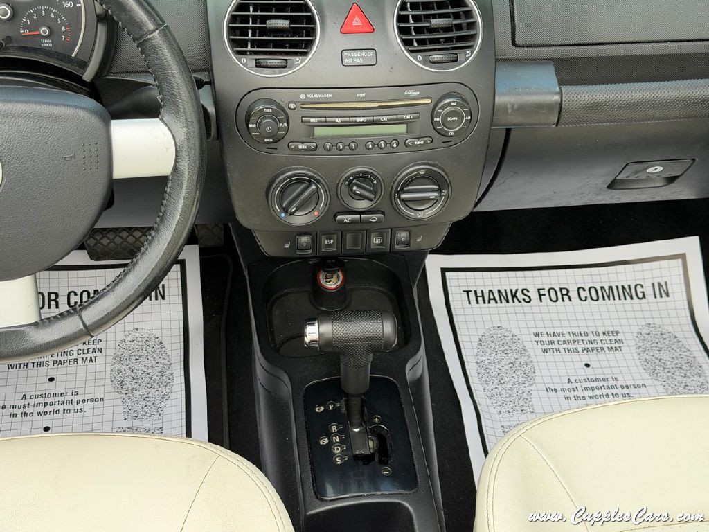 2007 Volkswagen Beetle Image 17