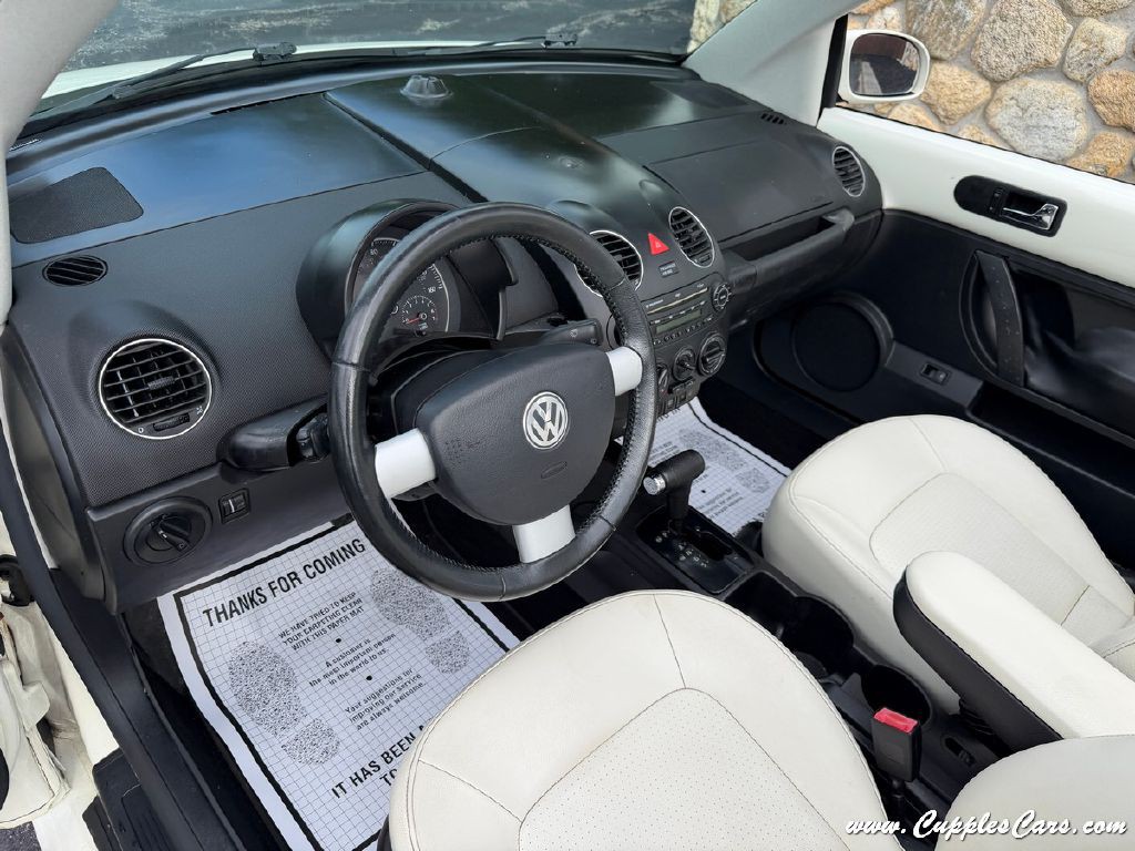 2007 Volkswagen Beetle Image 4