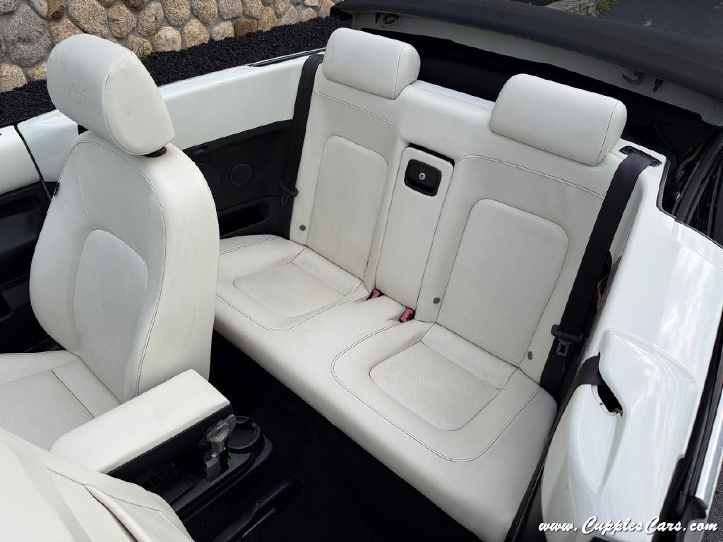 2007 Volkswagen Beetle Image 6