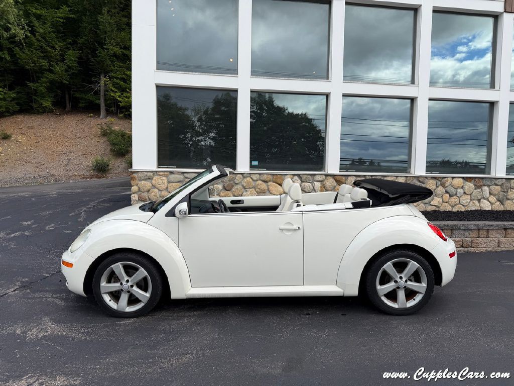 2007 Volkswagen Beetle Image 10