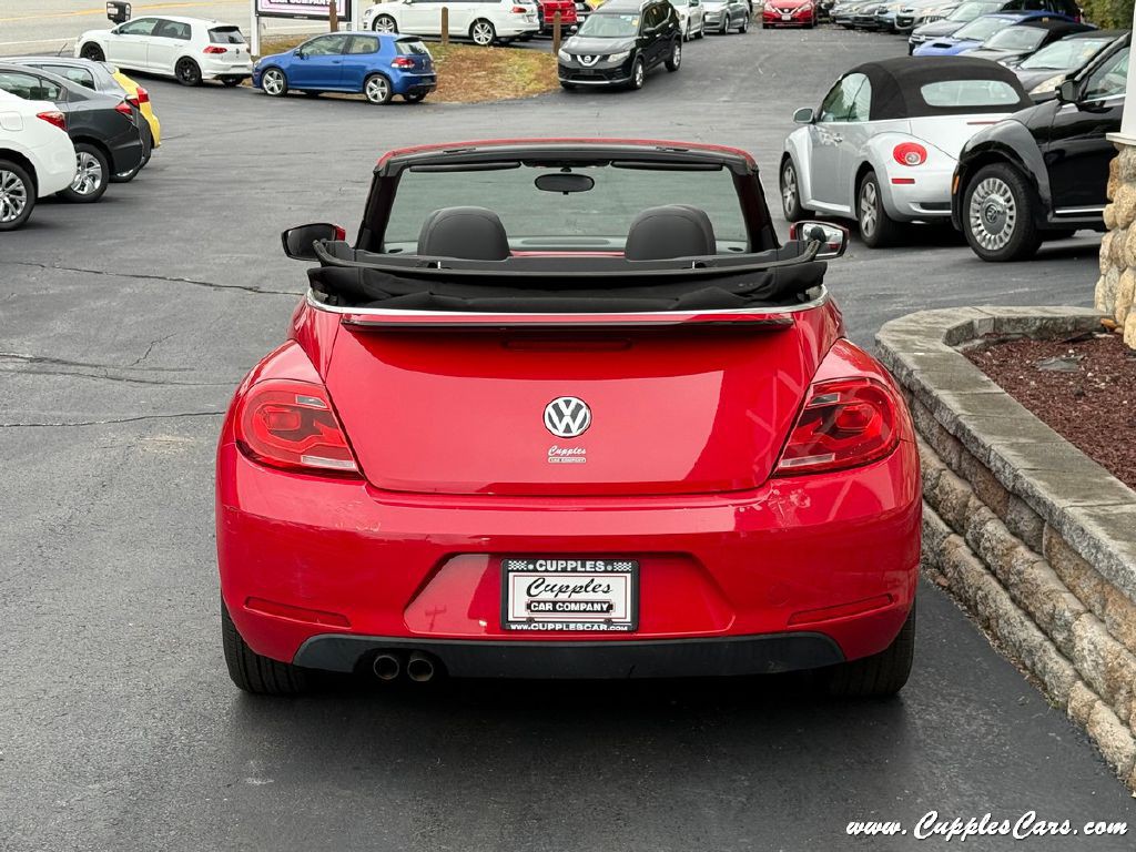 2014 Volkswagen Beetle Image 10