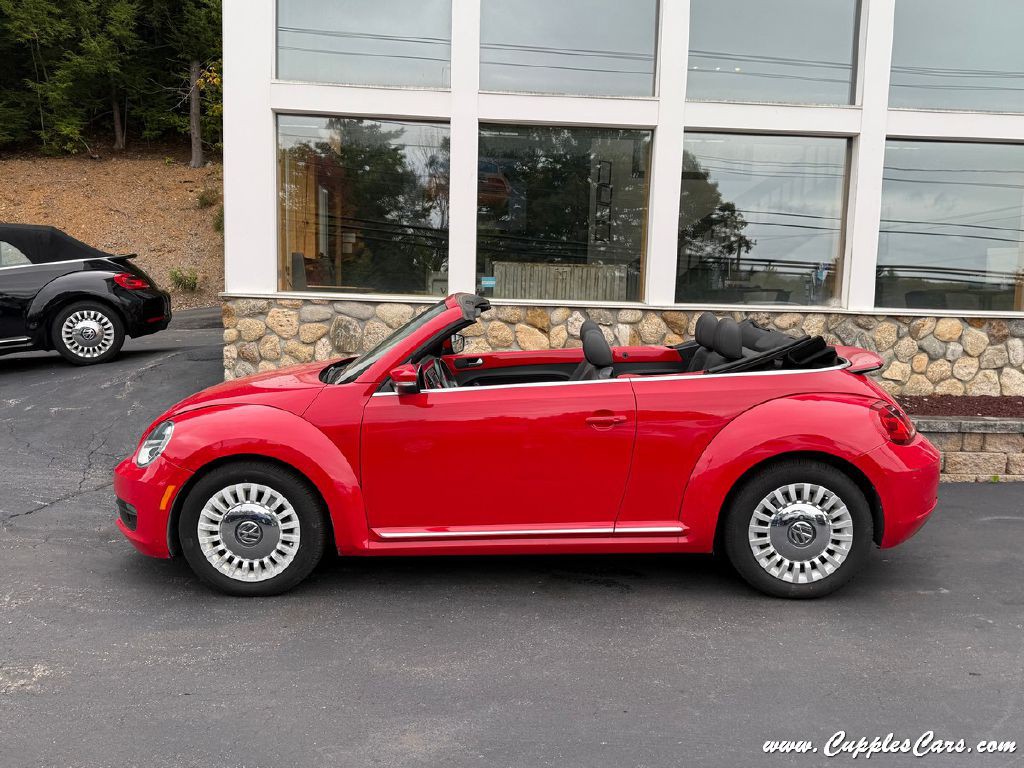 2014 Volkswagen Beetle Image 11