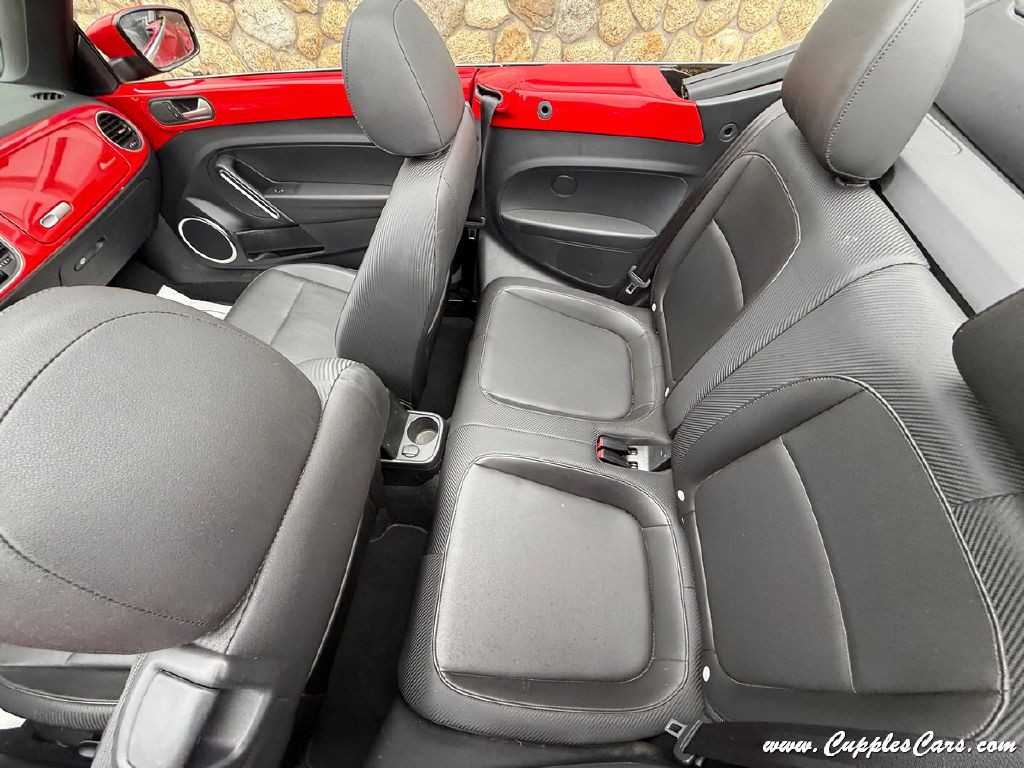2014 Volkswagen Beetle Image 21