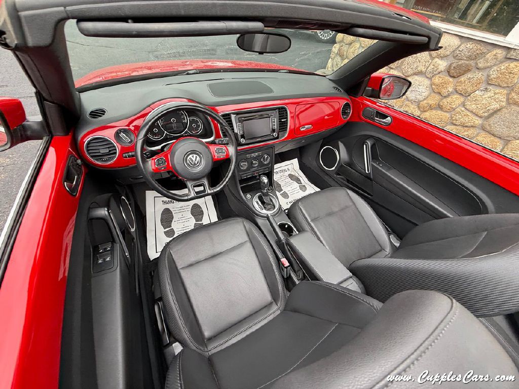 2014 Volkswagen Beetle Image 22