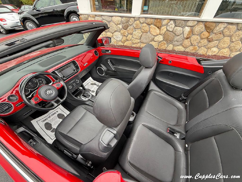2014 Volkswagen Beetle Image 23
