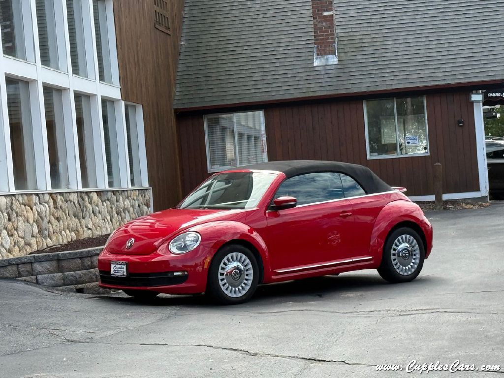 2014 Volkswagen Beetle Image 25
